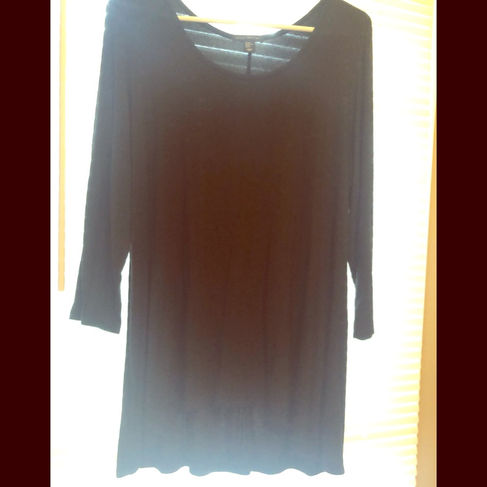 Woman’s Black Tunic Size XL